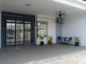 Adia's homestay jengka